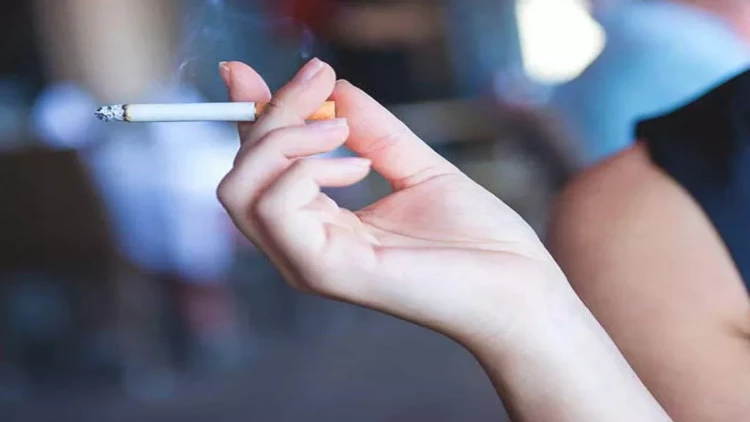 Bakıda siqaretlə ehtiyatsız davranma can aldı