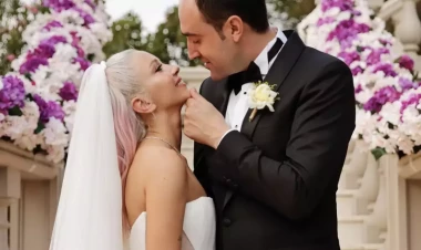 Məşhur müğənni övladını itirdi - FOTO