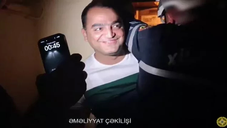 Liftdə köməksiz qalan vətəndaş belə xilas edildi - VİDEO