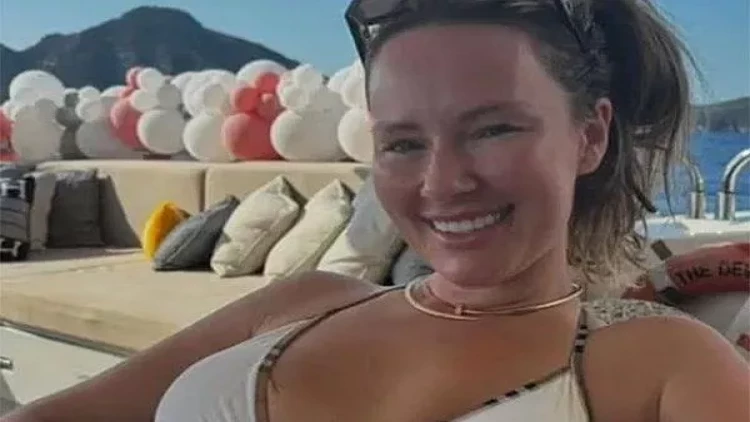 Çempiondan sevgilisinə milyonluq HƏDİYYƏ