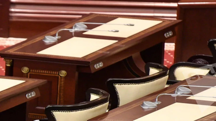 Azərbaycanda 4 deputatlığa namizədə xəbərdarlıq edildi