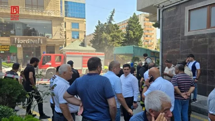 8-ci mikrorayonda yeni tikilən binada YANĞIN – VİDEO