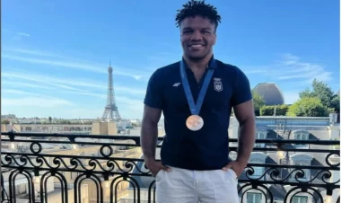 Parisdə ukraynalı güləşçini də qarət ediblər