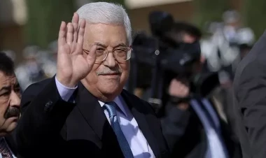 Mahmud Abbas Moskvada: Putinlə danışıqlar aparacaq