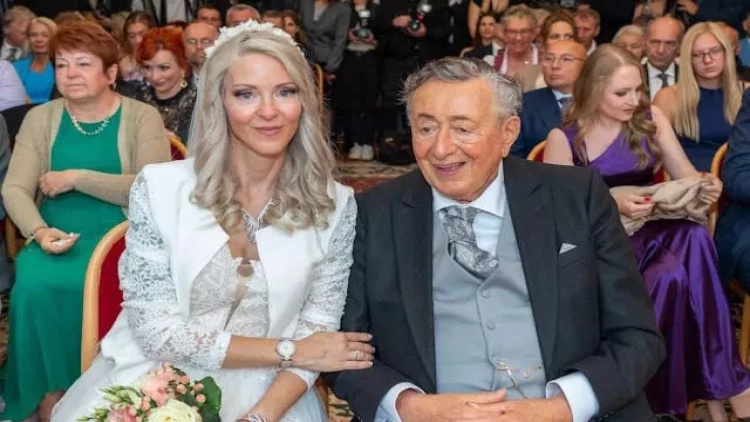 91 yaşlı milyarder toyundan 2 ay sonra öldü