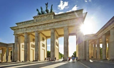 Almaniya Rusiyanın nüvə hədəfinə çevrilir - Deputat