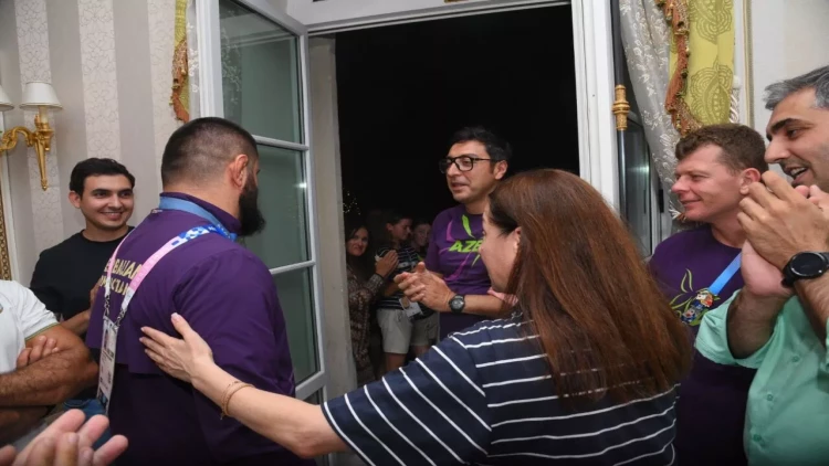 Paris-2024: Uğur qazanan idmançılarımızla Parisdə Olimpiya Evində görüş - FOTO