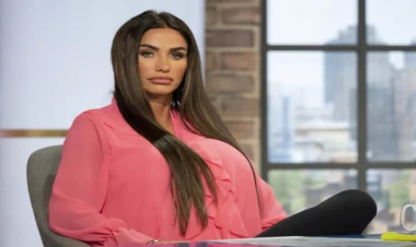 Tanınmış ingilis model saxlanıldı - FOTOlar