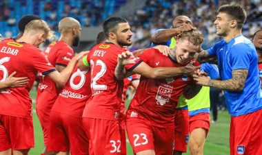 Rəşad Sadıqovun “yenilməz batalyon”u: Rekordun bir addımlığında - TƏHLİL