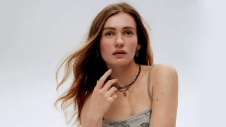 Məşhur müğənni bu mahnılara görə tənqid edildi