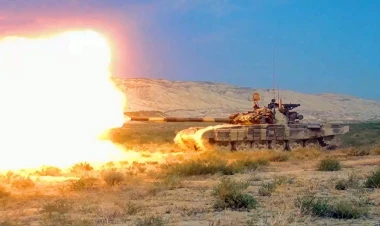 Mexanikləşdirilmiş bölmələrin döyüş qabiliyyəti inkişaf etdirilir