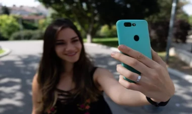 Telefon qiymətləri nəyə əsasən dəyişir?