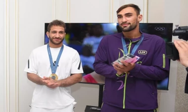 Çempion olan liderlər: Hidayət və Zelim “üçlük”də