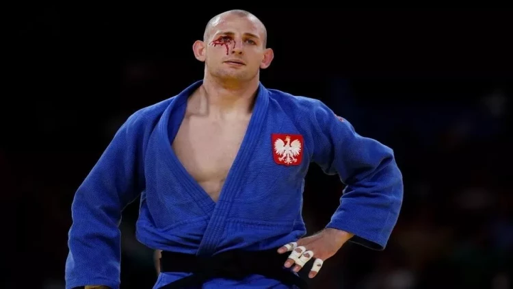 Paris-2024: Polşalı cüdoçu Kotsoyevlə görüşdə ciddi zədə alıb