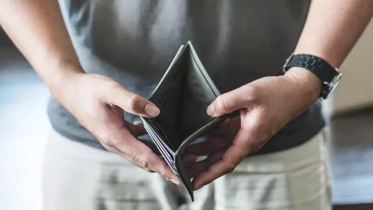 Həmişə yoxsul qalacaq  3 bürc