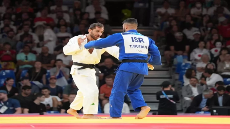 Paris-2024: Hidayət Heydərov yarımfinalda