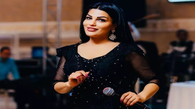 Baharın onunla foto çəkdirmək istəyən oğlana REAKSİYASI - VİDEO