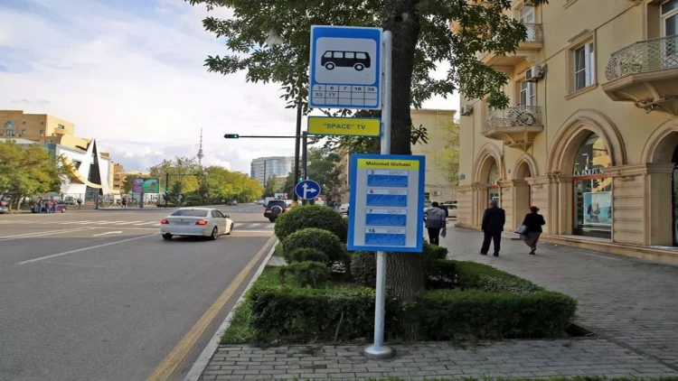 Avtomobilini avtobus dayanacağında saxlayan sürücülərə 2 bal yazılacaq