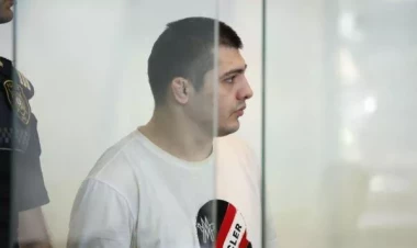 Ailəsini qətlə yetirən Əhmədi MƏHKƏMƏYƏ GƏTİRMƏDİLƏR - YENİLƏNİB