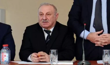 Eks-deputatın qızının adı siyahıdan çıxarıldı - YAP-ın yeni namizədi