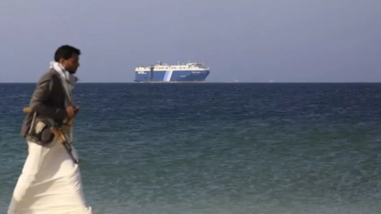 ABŞ Qırmızı dənizdə husilərə məxsus dörd pilotsuz gəmini vurub