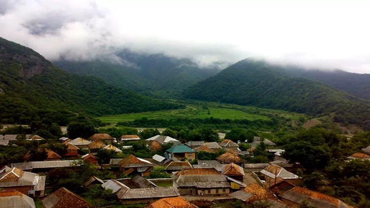 Oğuzda tapılan küp qəbirlərdə nə var? - VİDEO