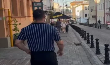 Azərbaycanlı oğlan küçədə ona baxan qızları ifşa etdi - ərli qadın... - VİDEO