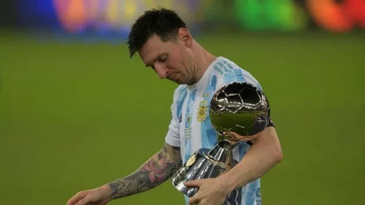 Messi millidən gedir?