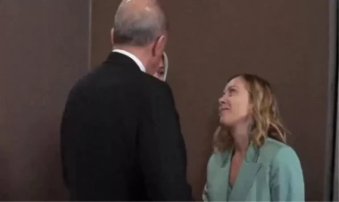 Meloninin Ərdoğana baxışları NATO-ya damğa vurdu - VİDEO