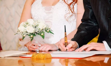 Rusiyada nikah bağlamaq istəyənlərin NƏZƏRİNƏ