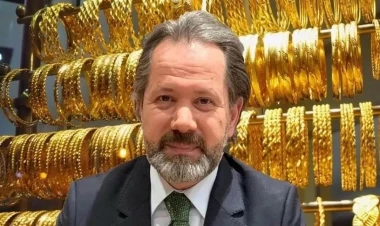 İqtisadçı: Dəhşətli yoxsulluq gəlir - VİDEO