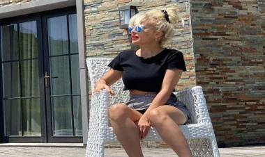 Tikdirdiyi 4 mərtəbəli VİLLASINDAN DANIŞDI - VİDEO