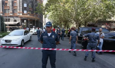 Paşinyanın partiyasının ofisi yaxınlığında atışma baş verib, yaralanan var