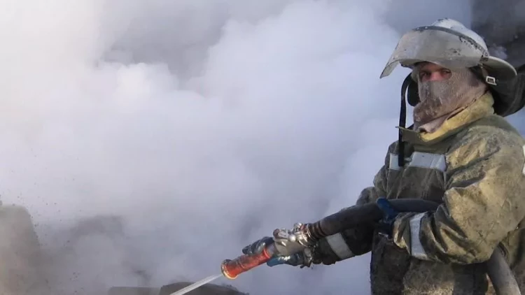 Xətaidə yaşayış binasında yanğın olub - 8 nəfər təxliyə edilib