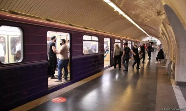 Taksilər bahalaşdı, metroya axın artdı: İnterval azalacaqmı?