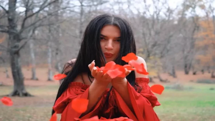 3 nəfərin öldüyü qəzada müğənni də xəsarət alıb - ANBAAN VİDEO