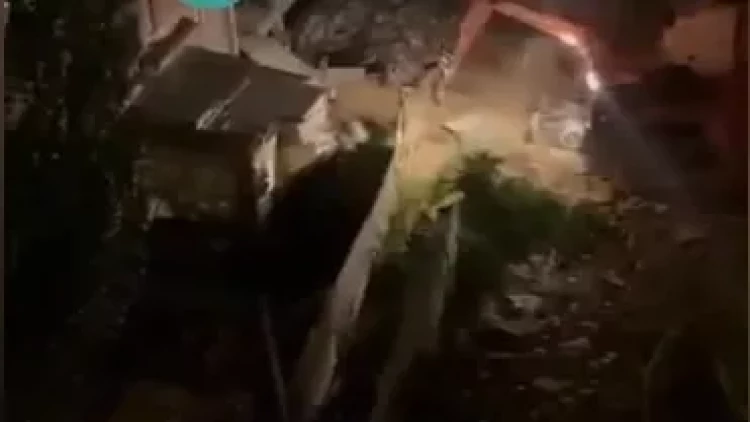 Bakıda gecəyarısı söküntü işləri: Qadını evindən sürüyüb çıxardılar - VİDEO