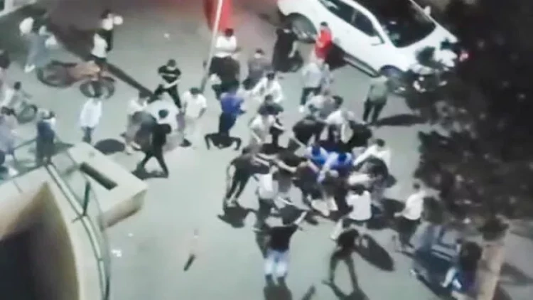 Xırdalanda kütləvi dava - VİDEO