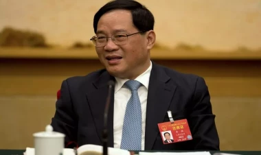 Baş nazir almaniyalı nazirlə görüşdən imtina etdi