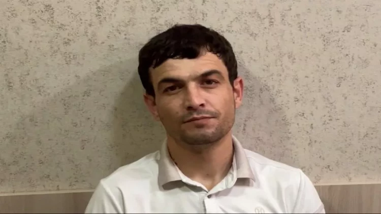 Şəmkirdə polis narkotiklərin satışı ilə məşğul olan şəxsi saxlayıb - FOTOlar