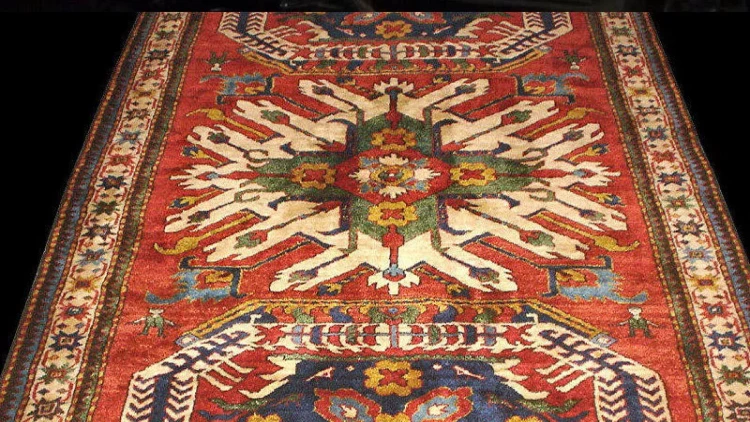 Bakıda ev qiymətinə xalça satılır - FOTO