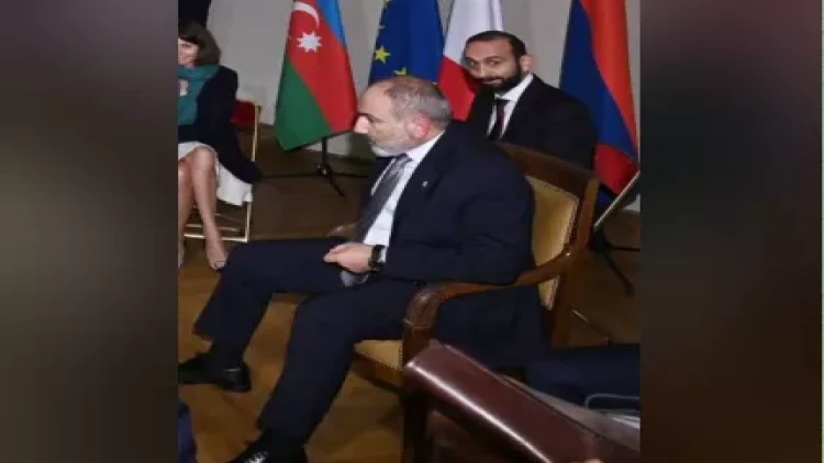 Batyaya qarşı gediş: Mirzoyan onunla görüşdü