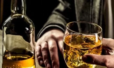 Saxta spirtli içkidən 29 nəfər ÖLDÜ