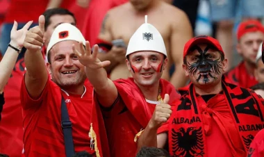 Futbolu bayrama çevirənlər... - FOTOlar