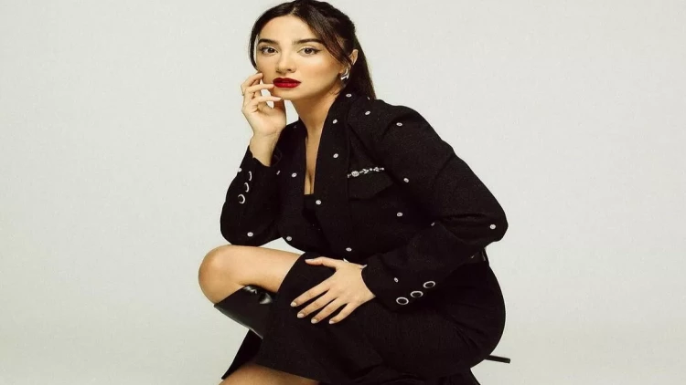 Kəmalənin illərlə gizlətdiyi SİRR: Valideynləri onu niyə qəbul etmirdilər?