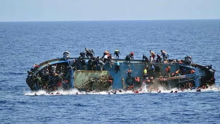 İtaliyada iki qayıq batdı, azı 10 nəfər öldü