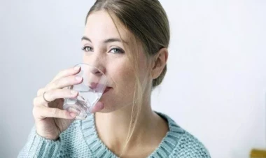 Su içməmək kökəldir - Diqqətli olun