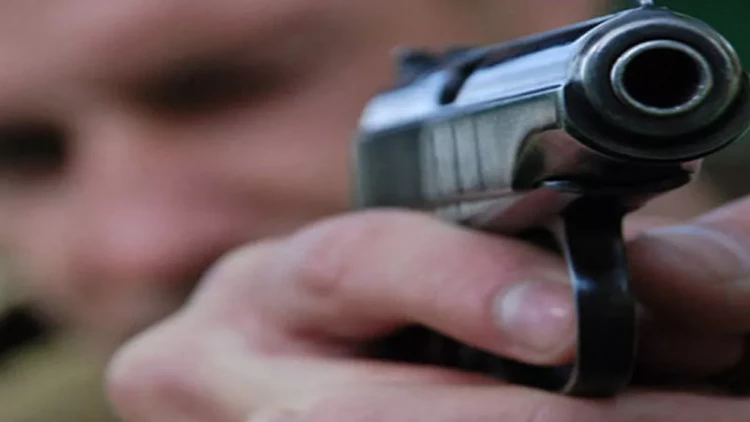 Başına güllə vurulan şəxs ölmədi