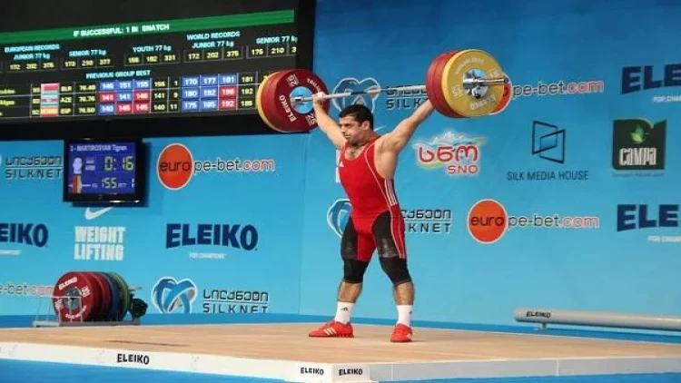 İdmançımız Avropa birinciliyində 3 qızıl medal qazandı