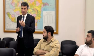 Jurnalistlər “İnsan hüquqları aylığı” çərçivəsində keçirilən təlimdə iştirak ediblər - FOTO